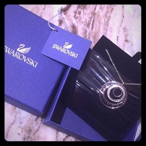 Brand New Swarovski Dynamic Pendant Necklace